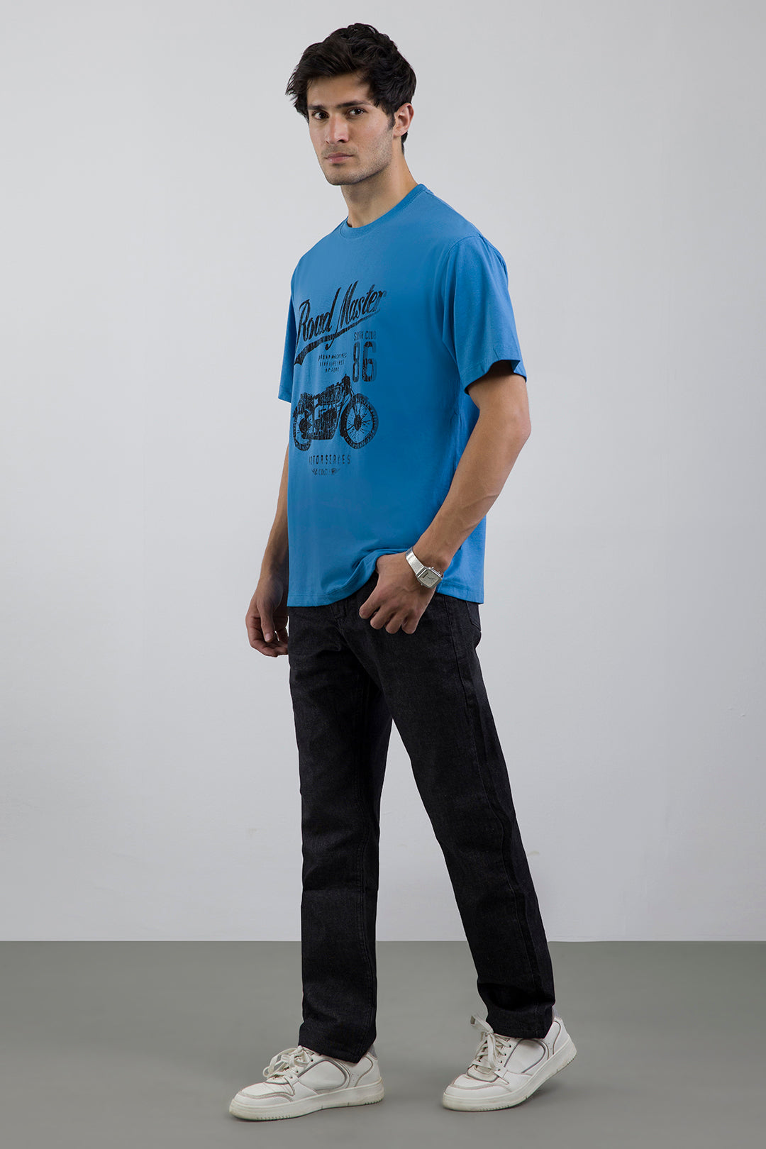 Relax Graphic T-Shirt - X085
