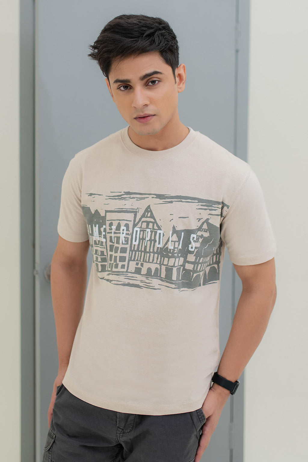 Graphic T-Shirt - R082