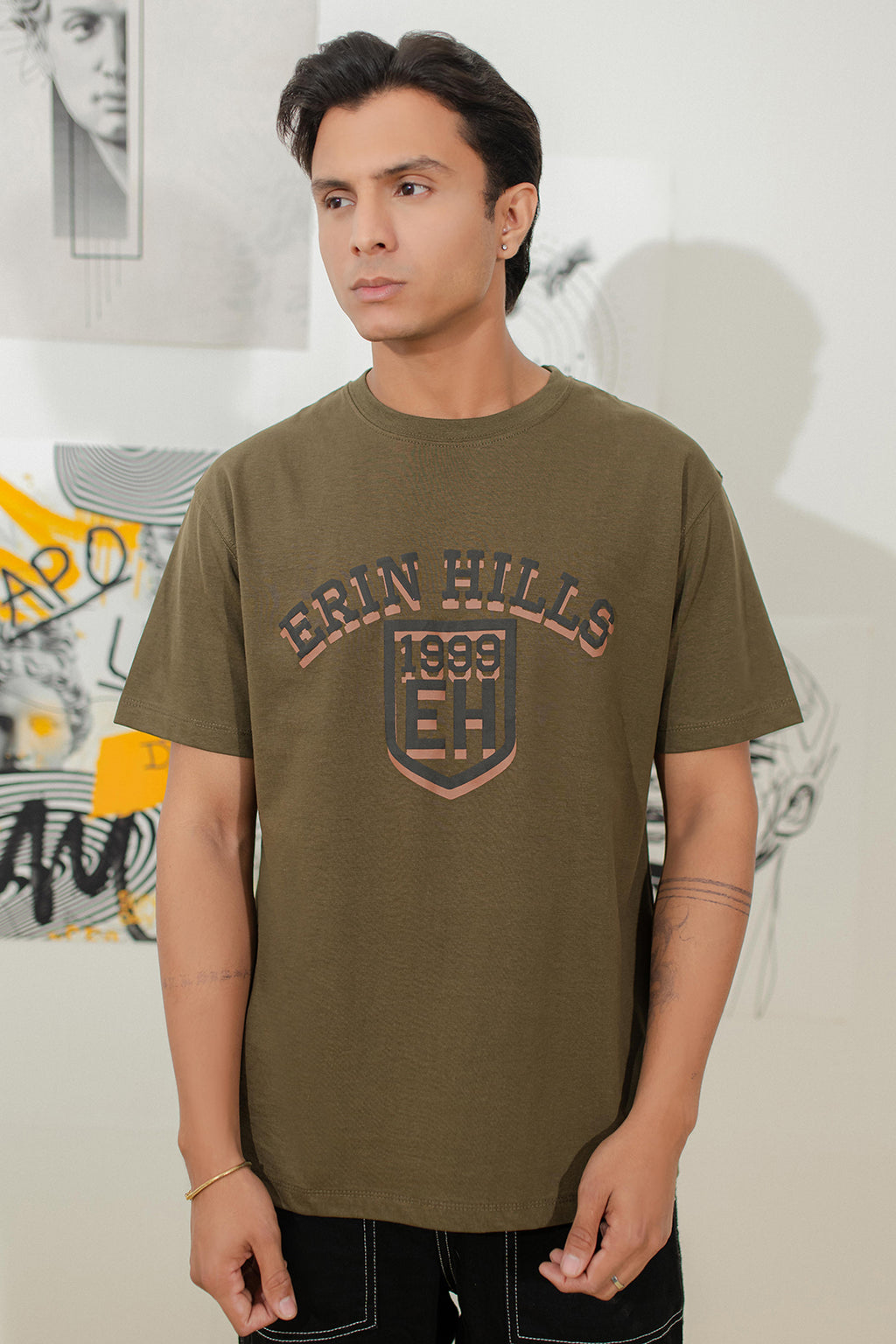 Graphic T-Shirt - R102