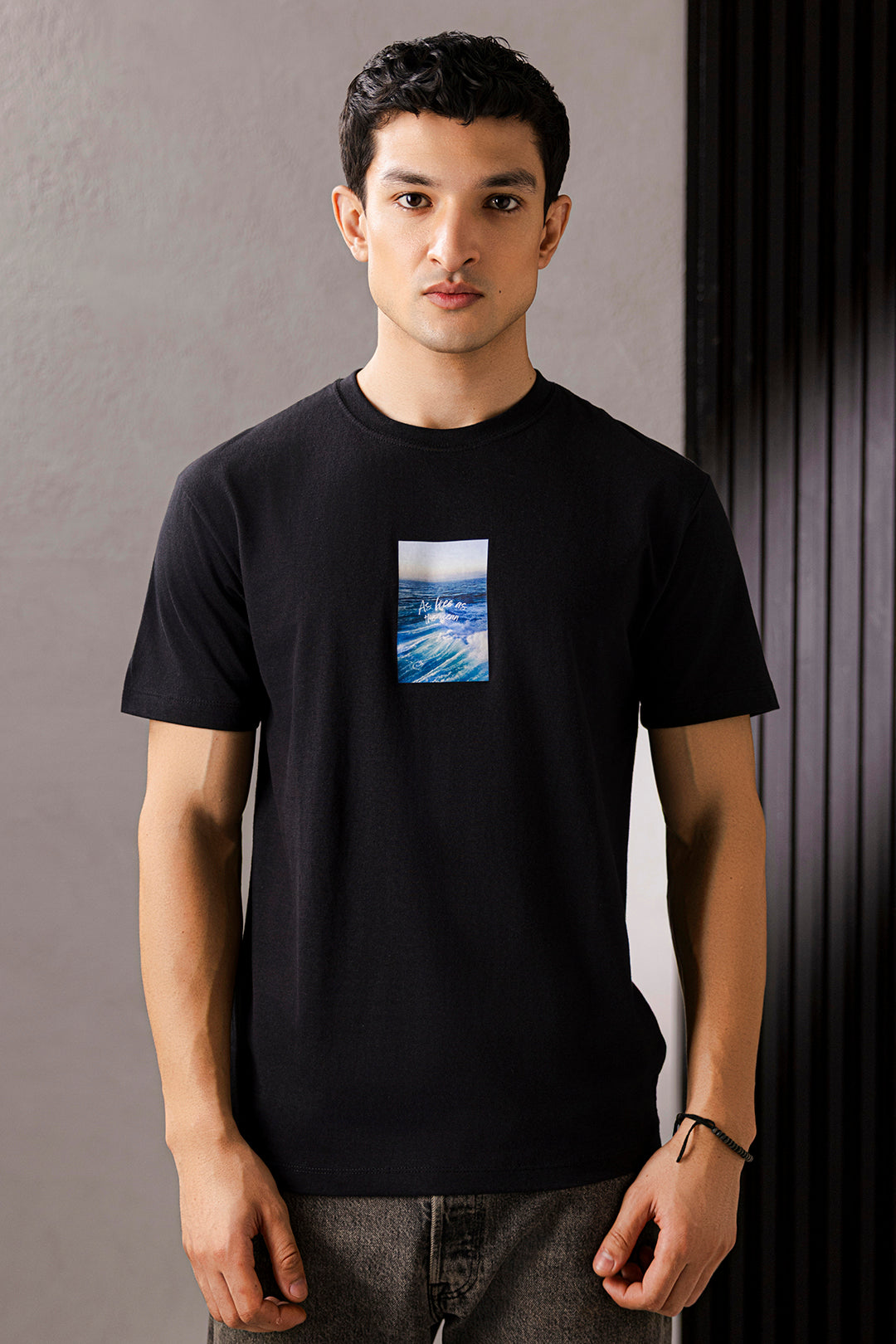 Graphic T-Shirts - R116