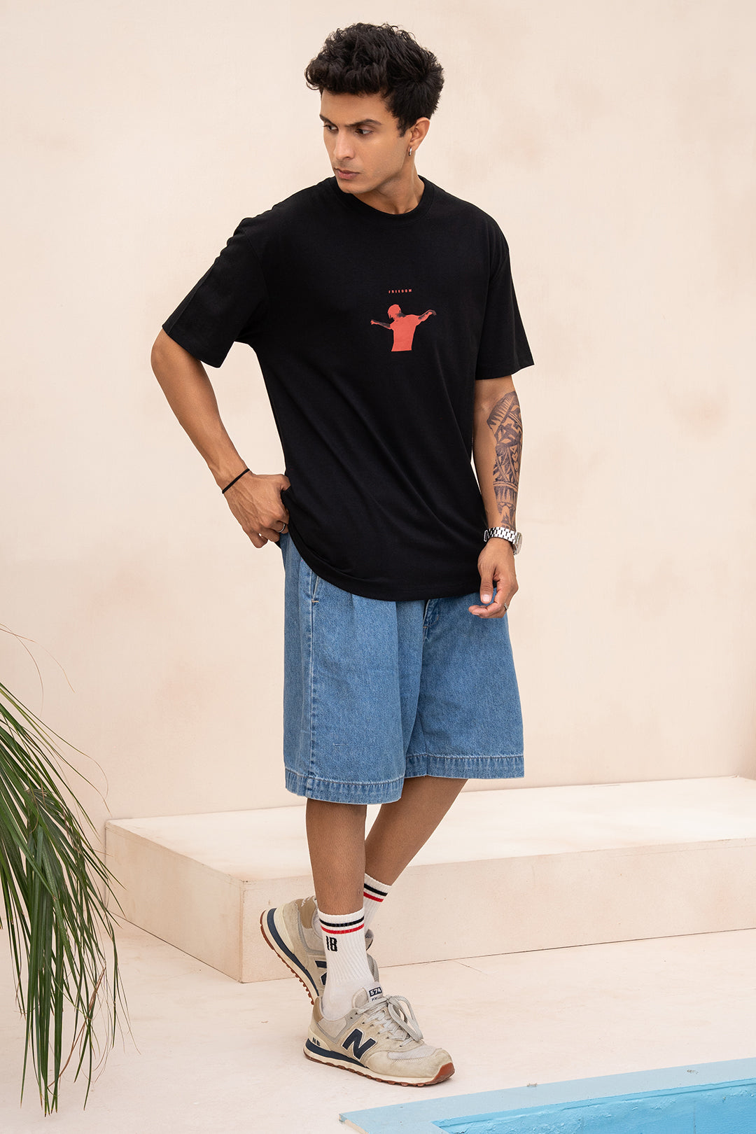 Graphic T-Shirt - R350