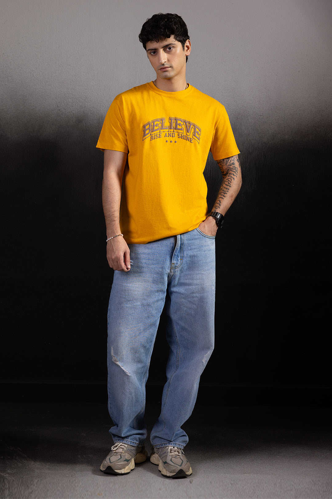 Graphic T-Shirt - R379