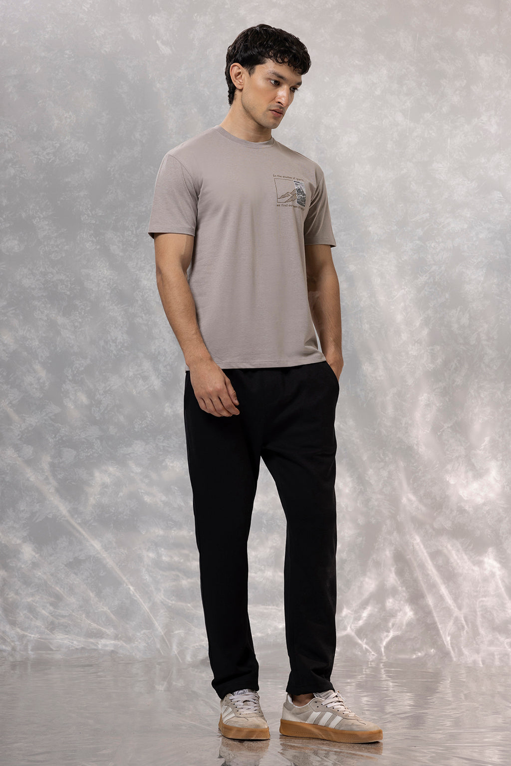 Graphic T-Shirt - R386