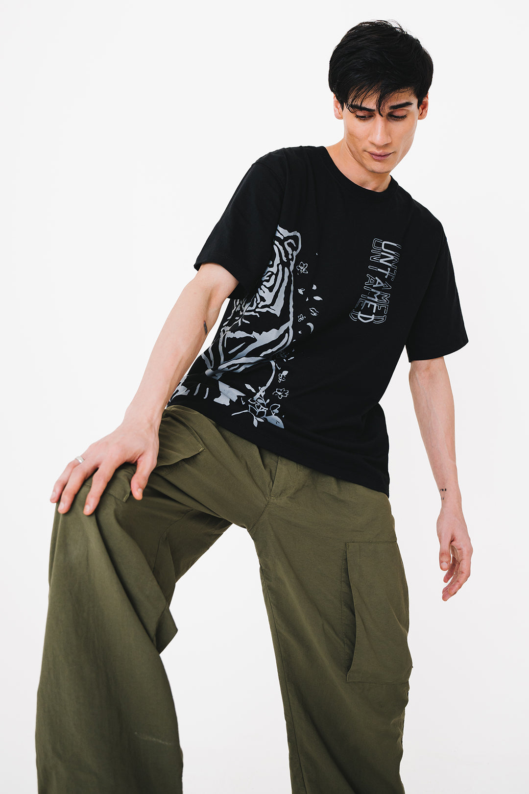 Relax Graphic T-Shirt - X003