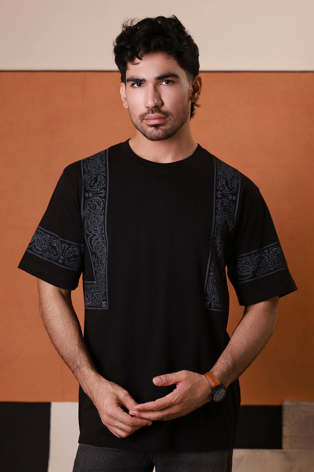 Relax Graphic T-Shirt - X012