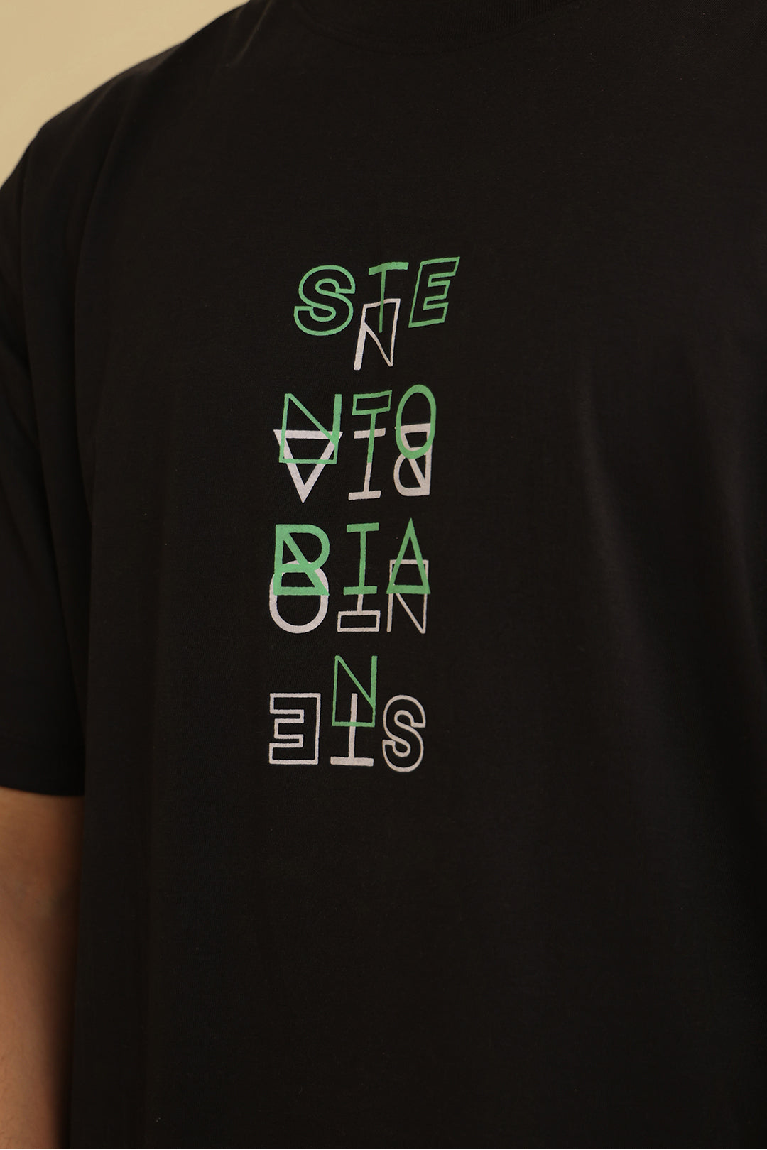 Relax Graphic T-Shirt - X016