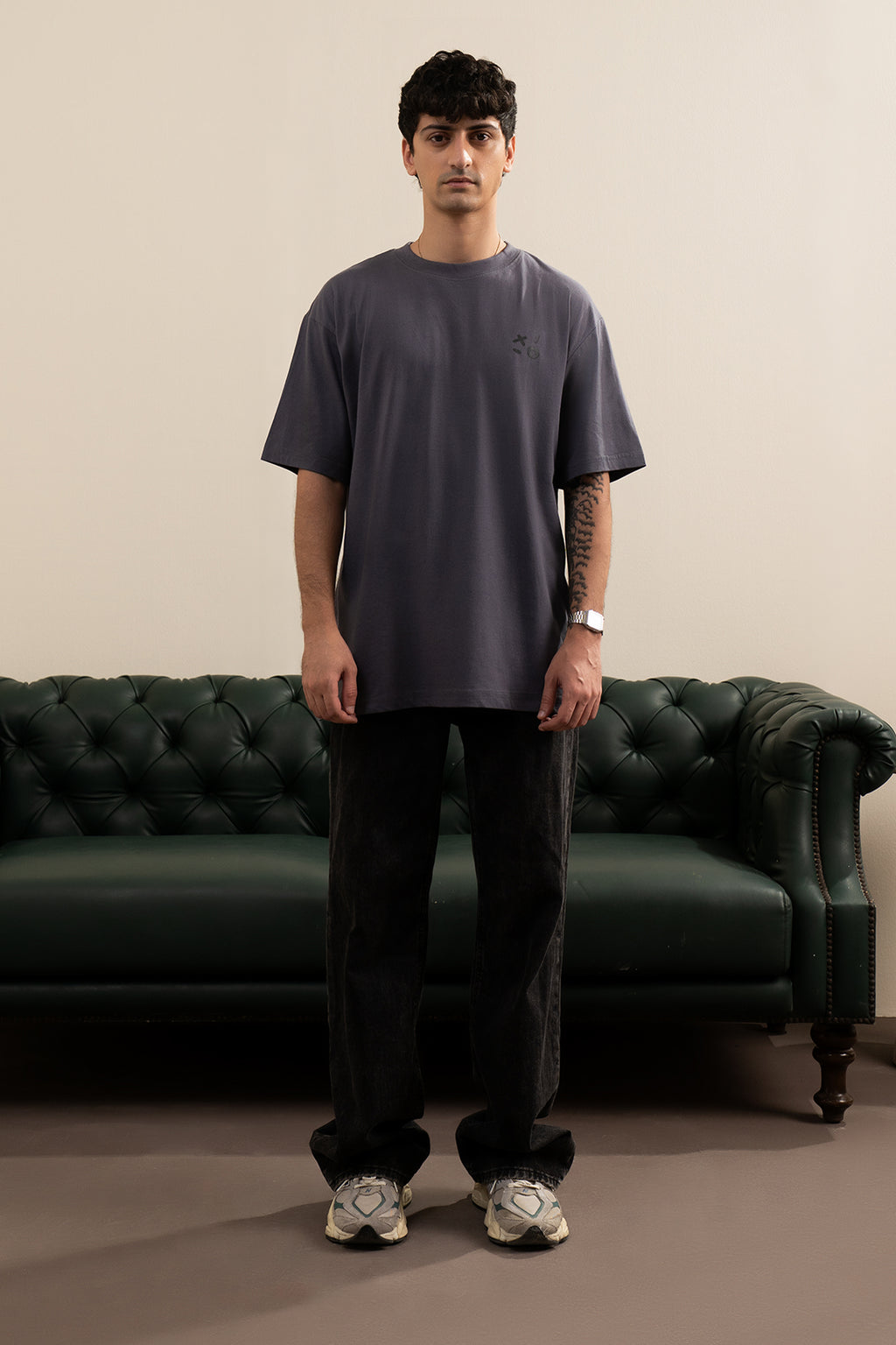 Relax Graphic T-Shirt - X230