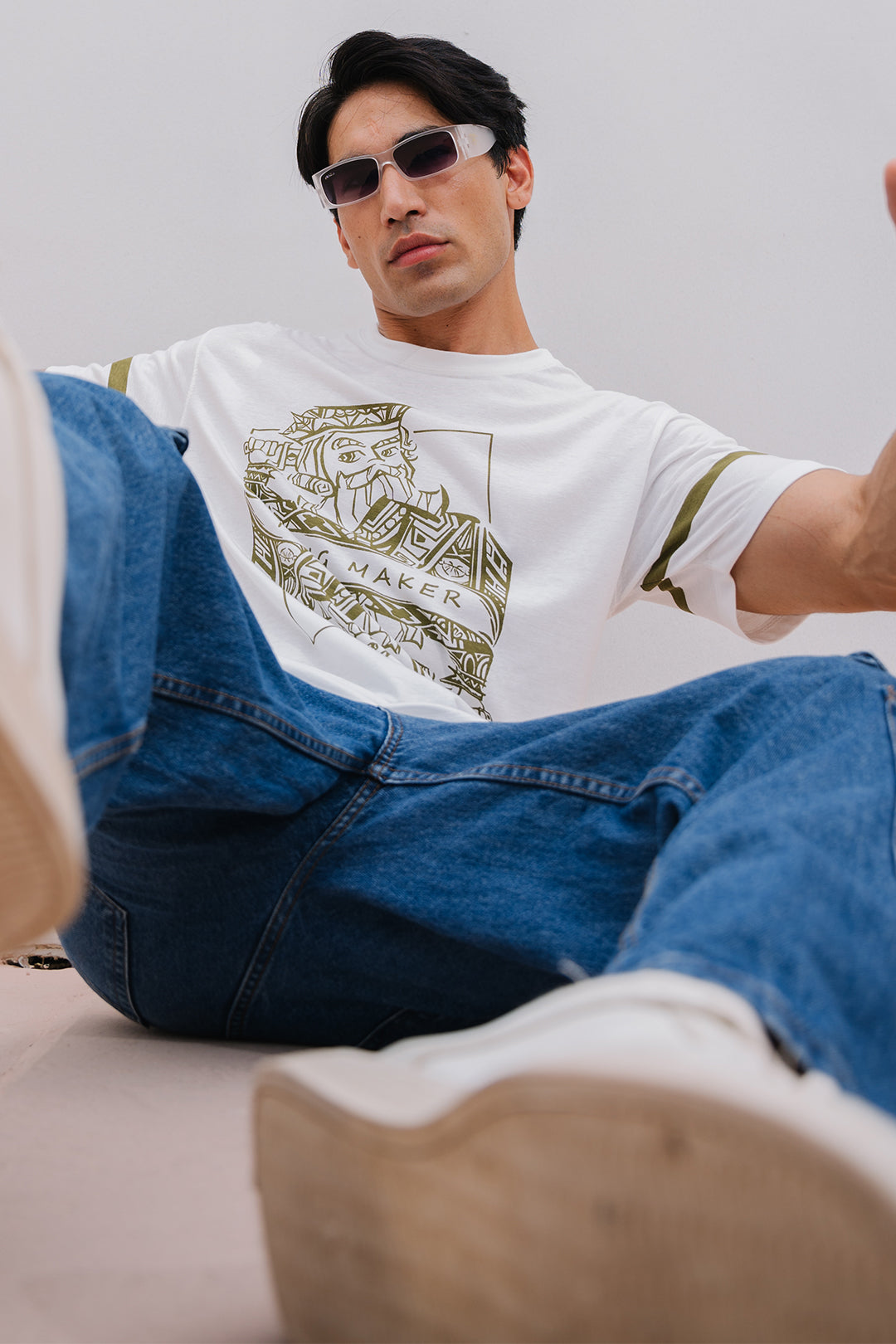 Relax Graphic T-Shirt - X032