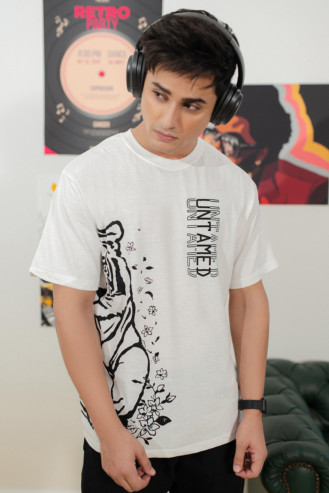 Relax Graphic T-Shirt - X036