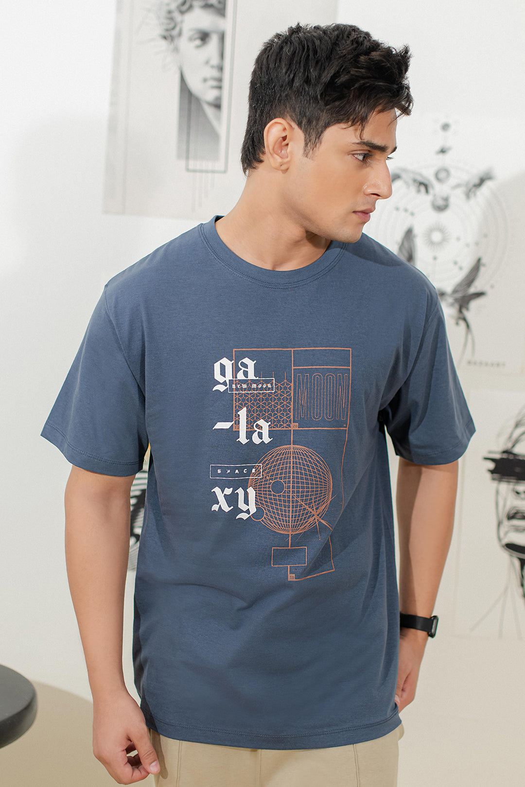 Relax Graphic T-Shirt - X037