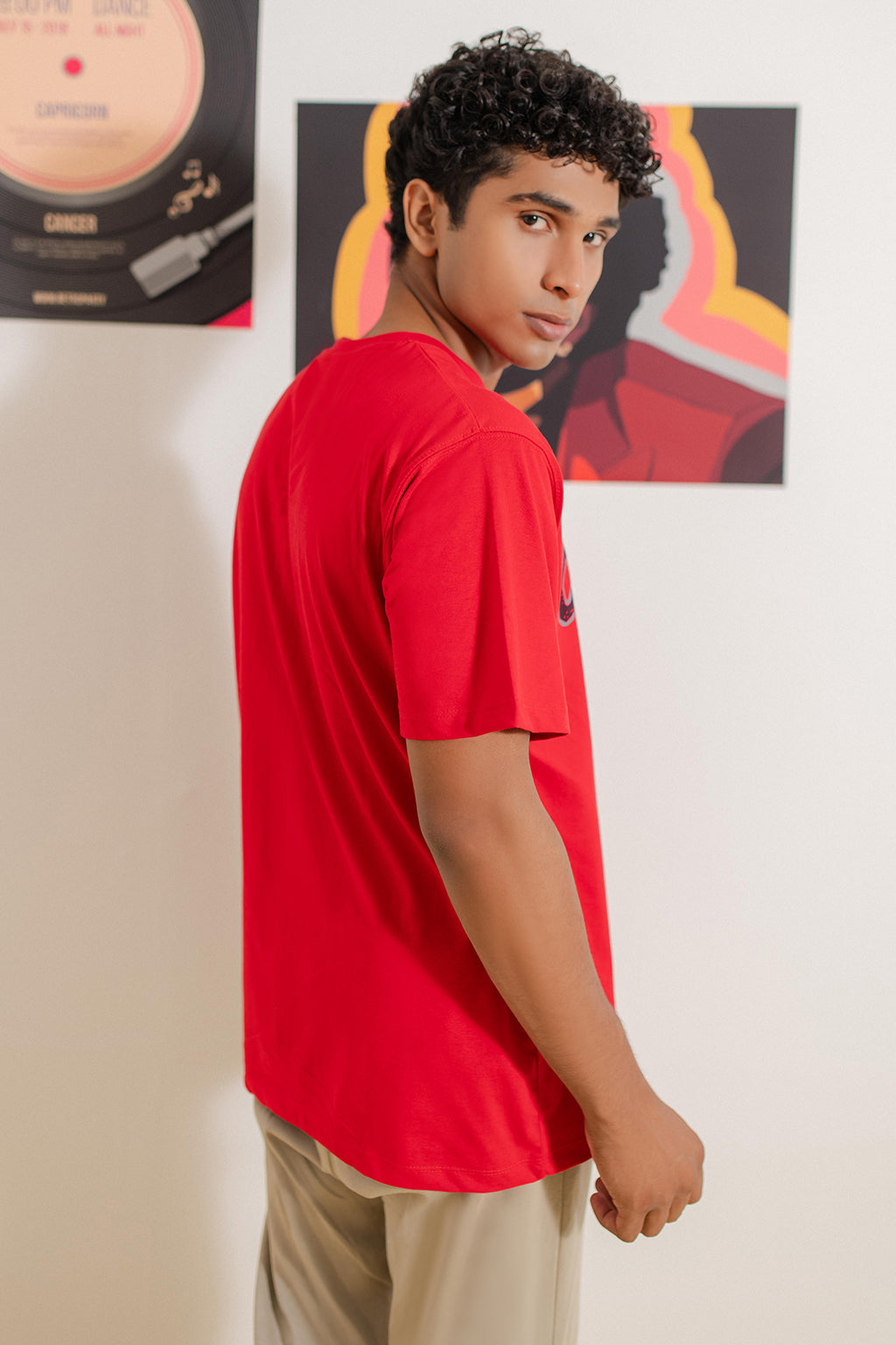 Relax Graphic T-Shirt - X054
