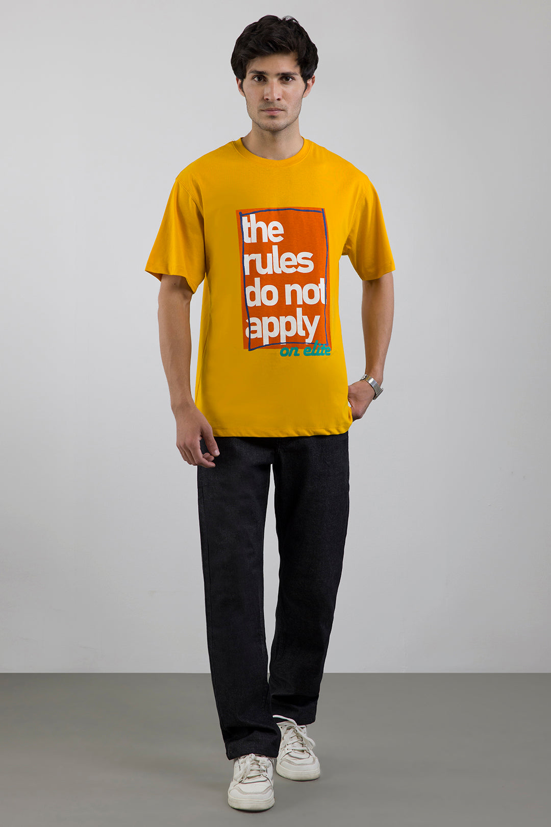 Relax Graphic T-Shirt - X059