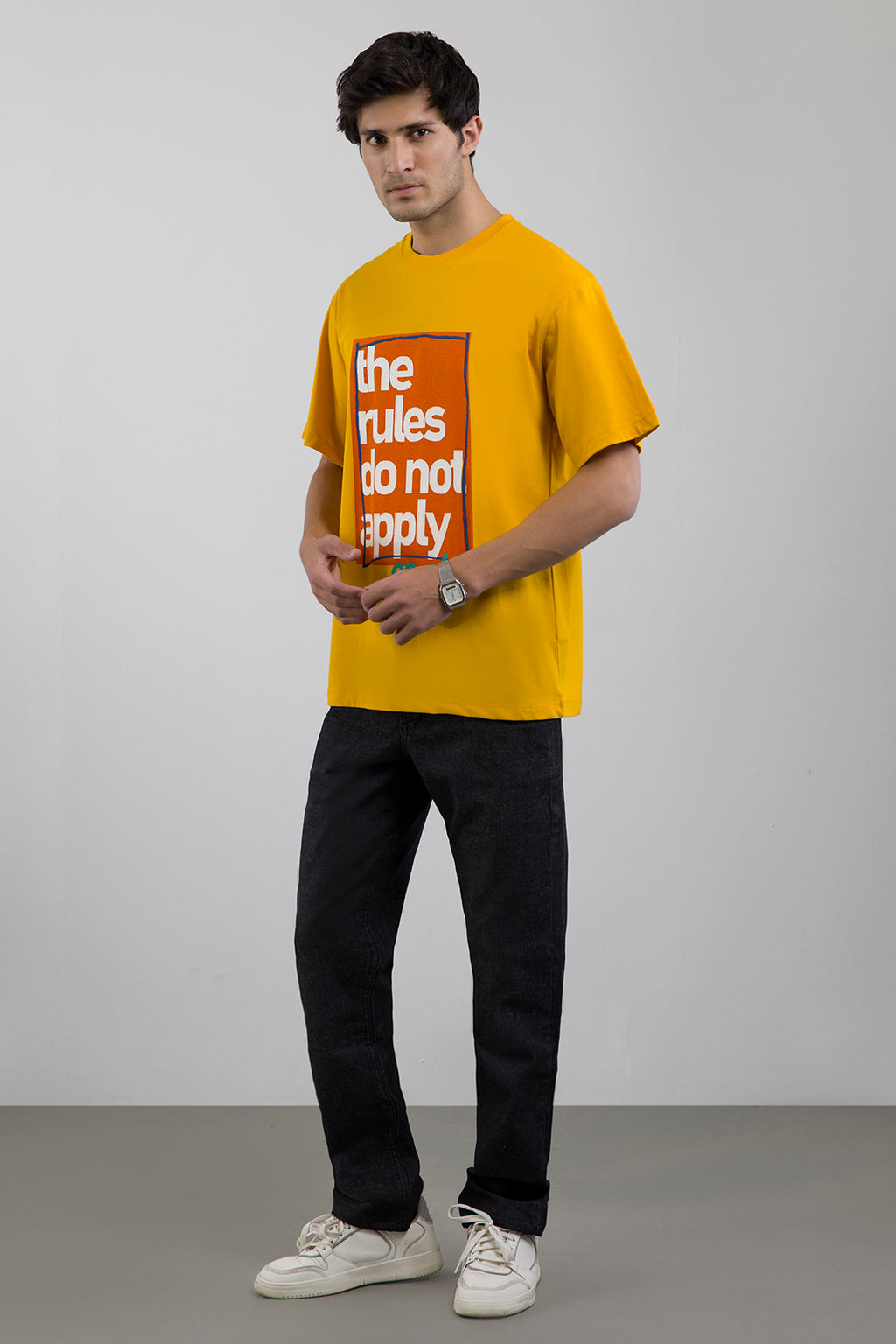 Relax Graphic T-Shirt - X059