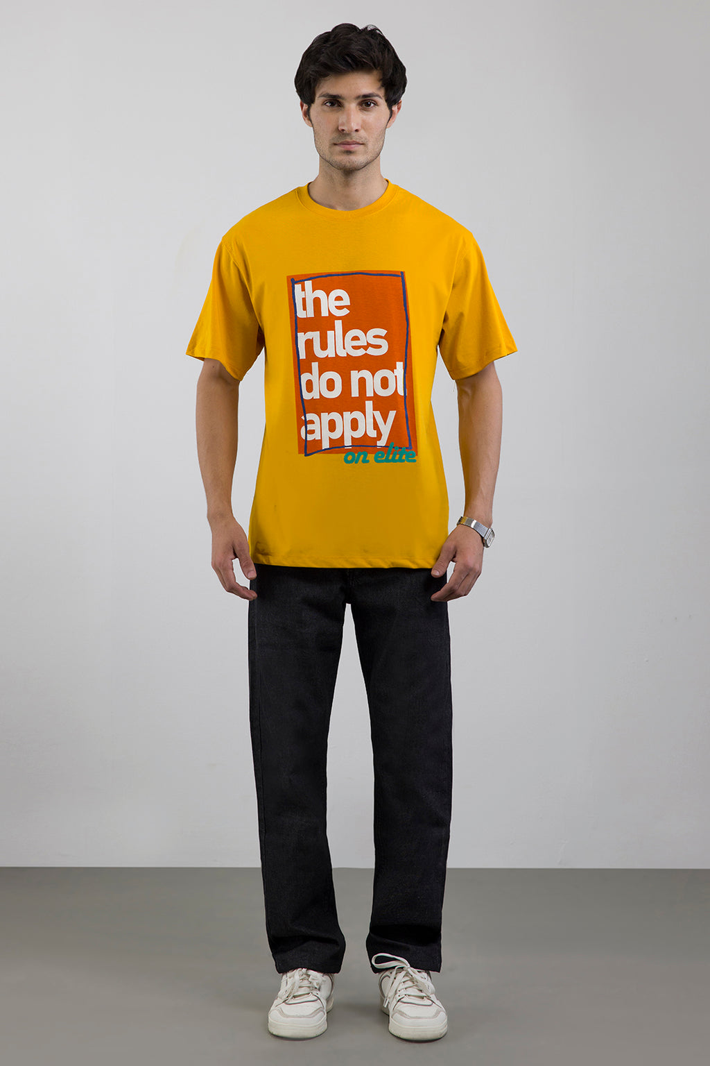 Relax Graphic T-Shirt - X059