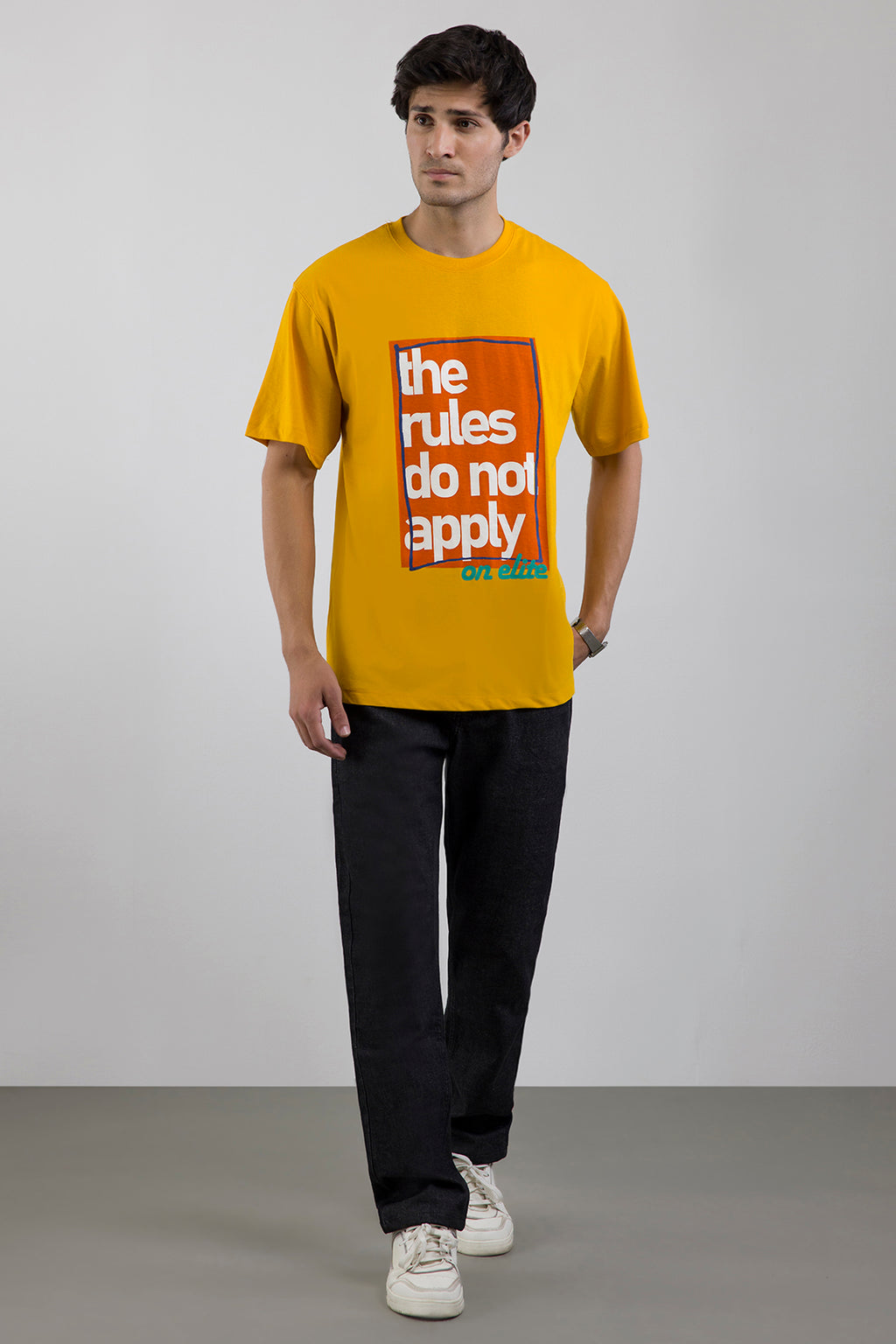 Relax Graphic T-Shirt - X059