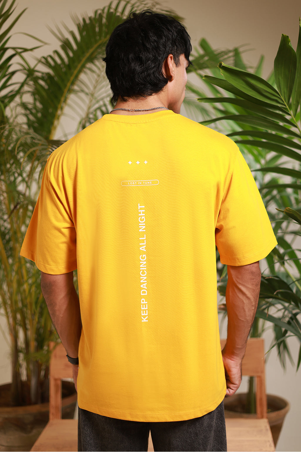 Relax Graphic T-Shirt - X063