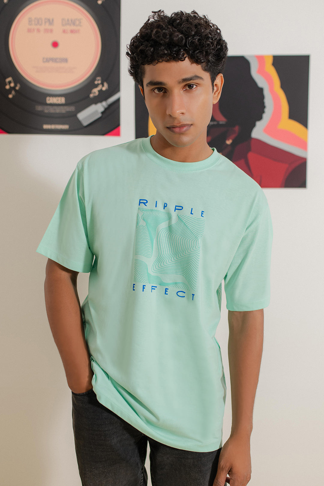 Relax Graphic T-Shirt - X068
