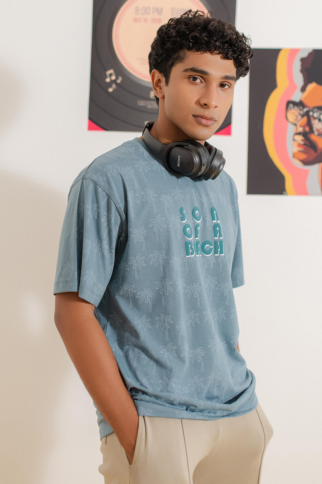 Relax Graphic T-Shirt - X076