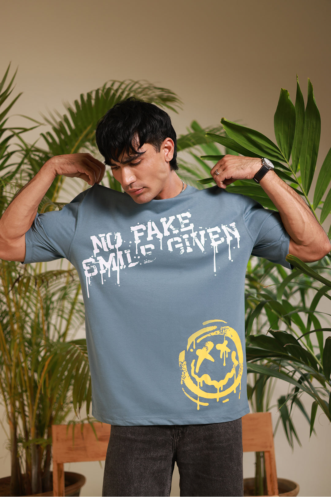 Relax Graphic T-Shirt - X077
