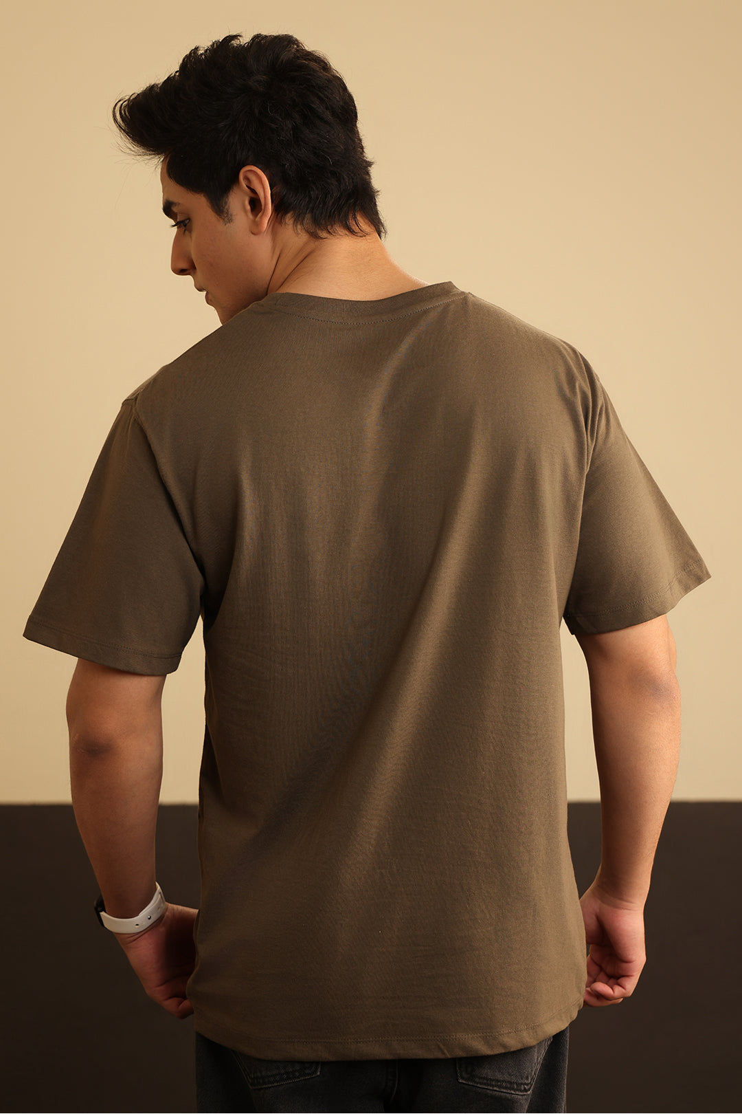 Relax Graphic T-Shirt - X105
