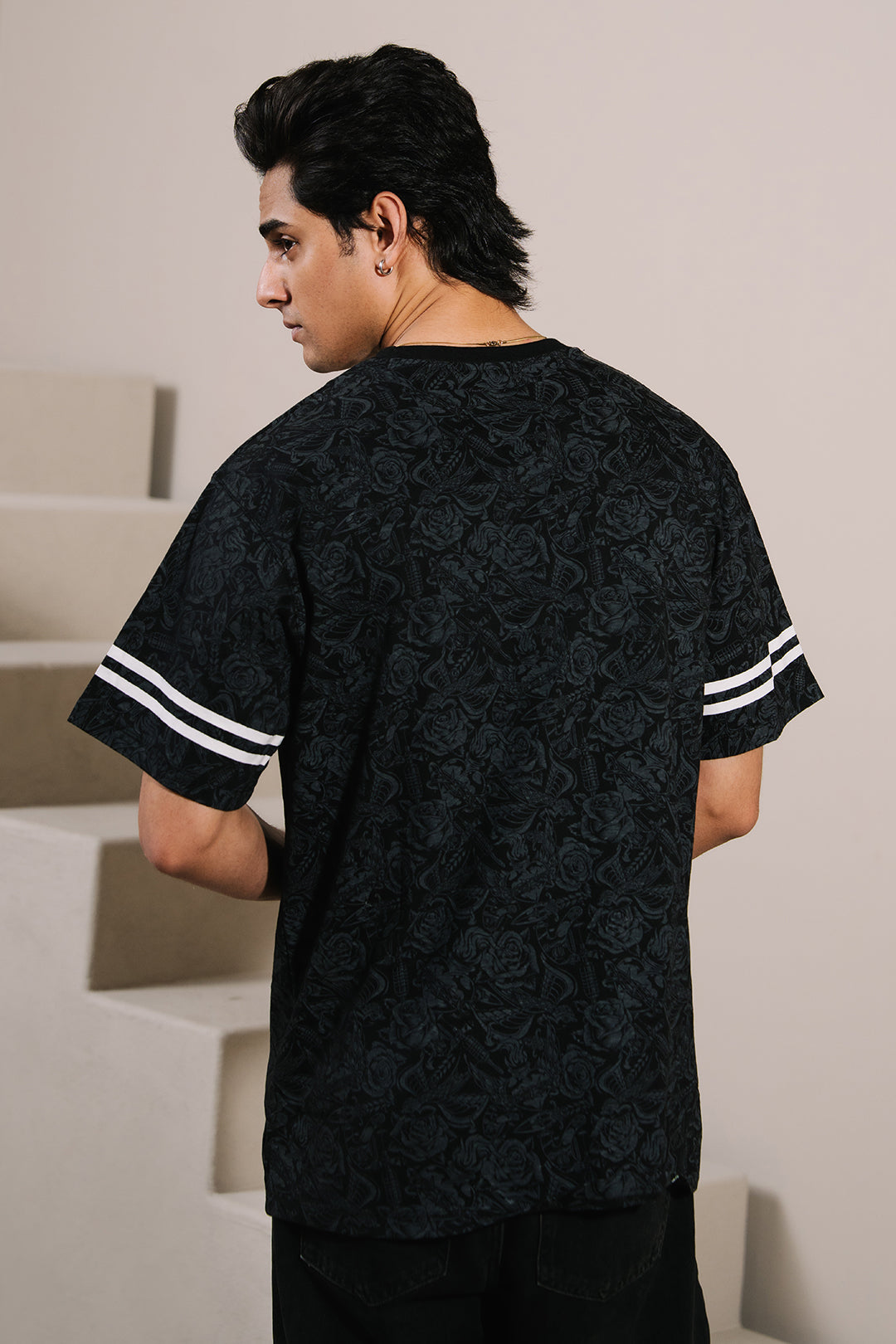 Relax Graphic T-Shirt - X116