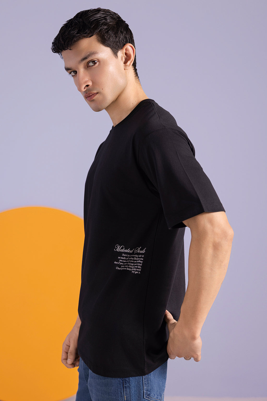 Relax Graphic T-Shirts - X118