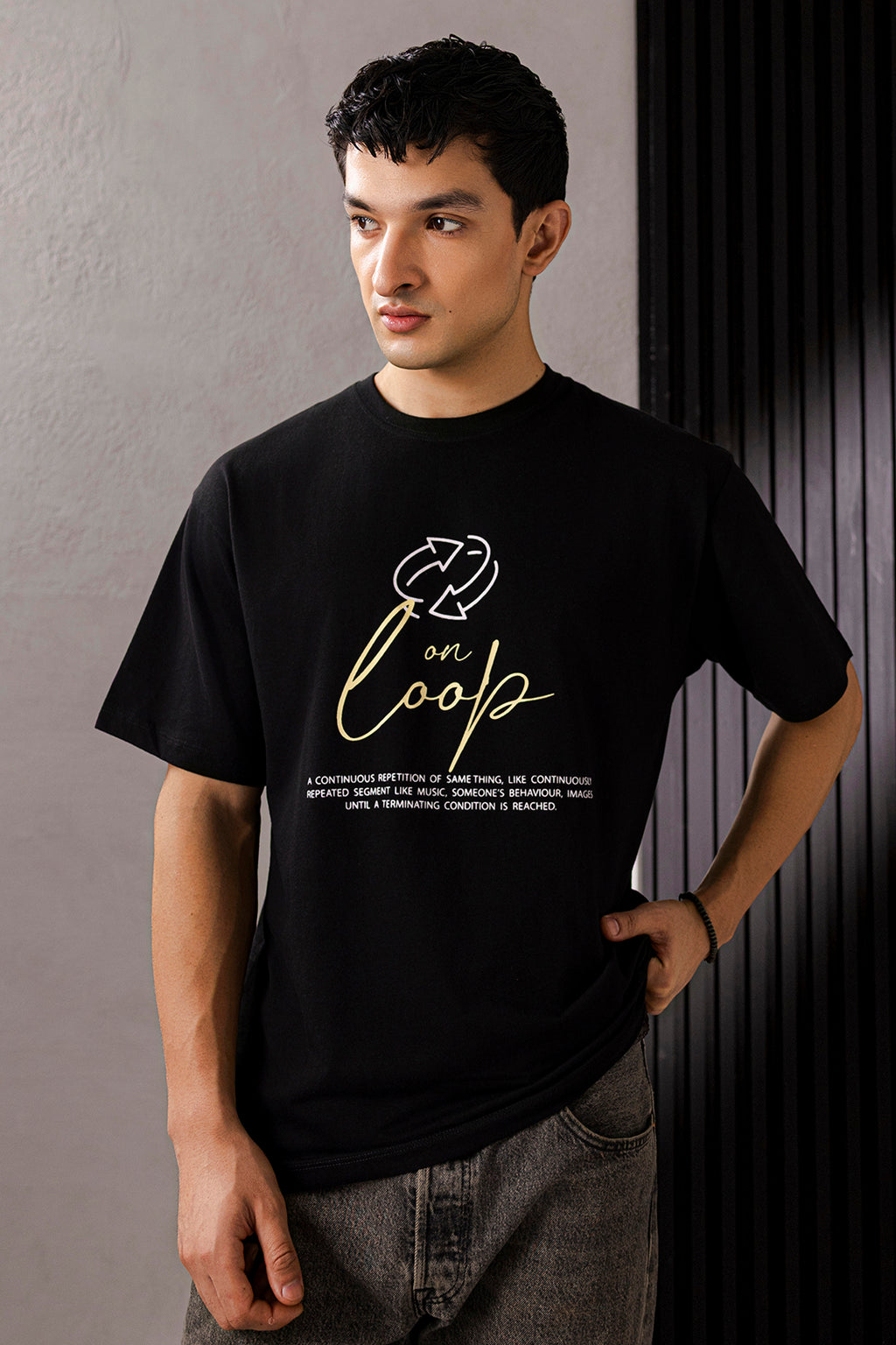 Relax Graphic T-Shirts - X119