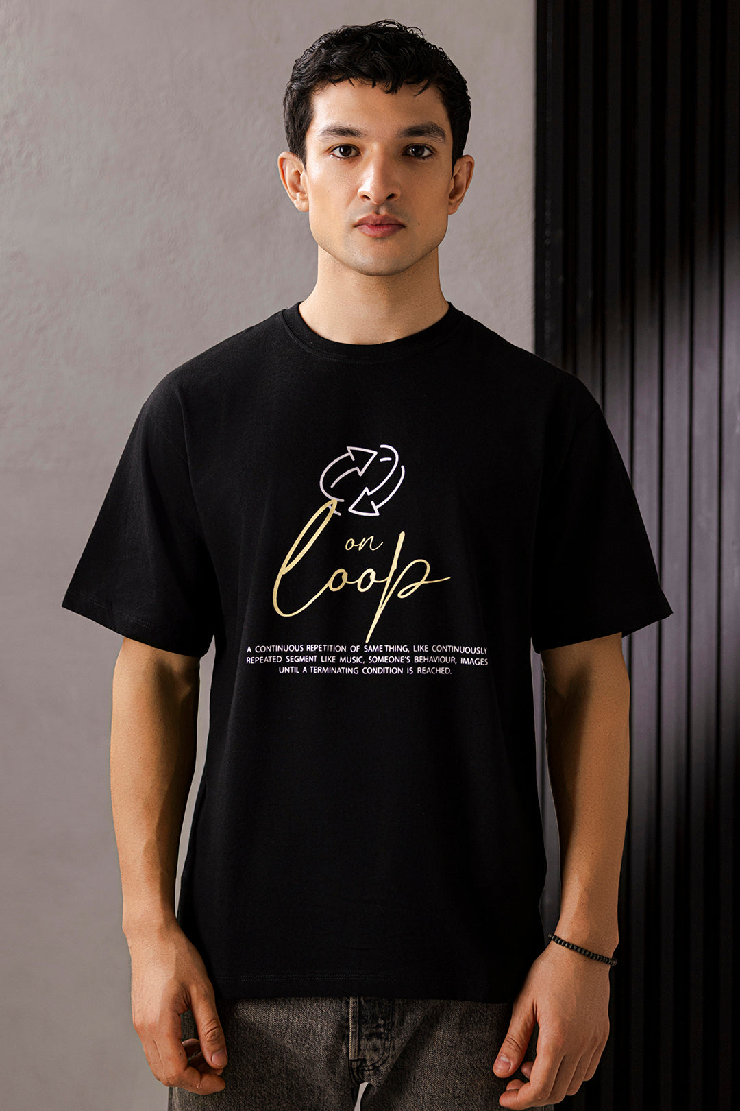 Relax Graphic T-Shirts - X119