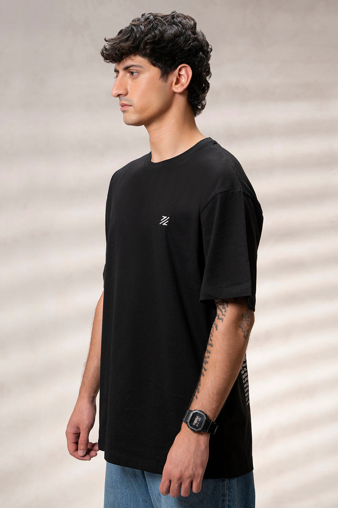 Relax Graphic T-Shirt - X123