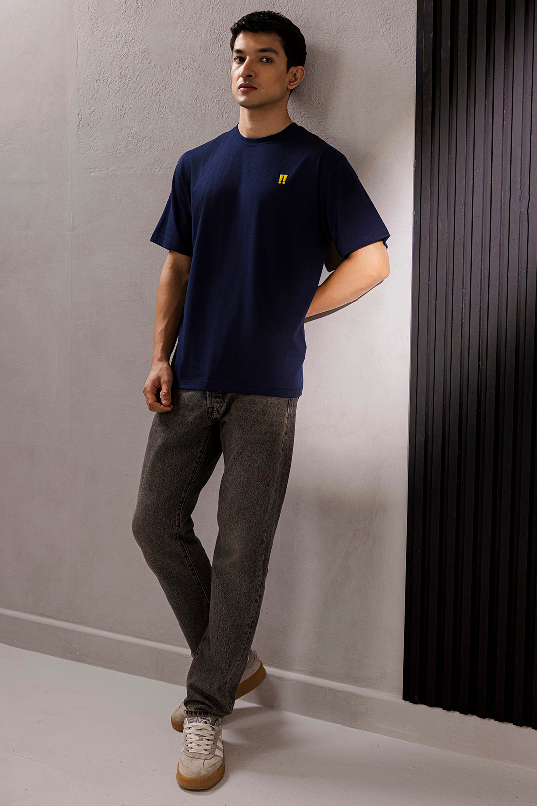 Relax Graphic T-Shirt - X126
