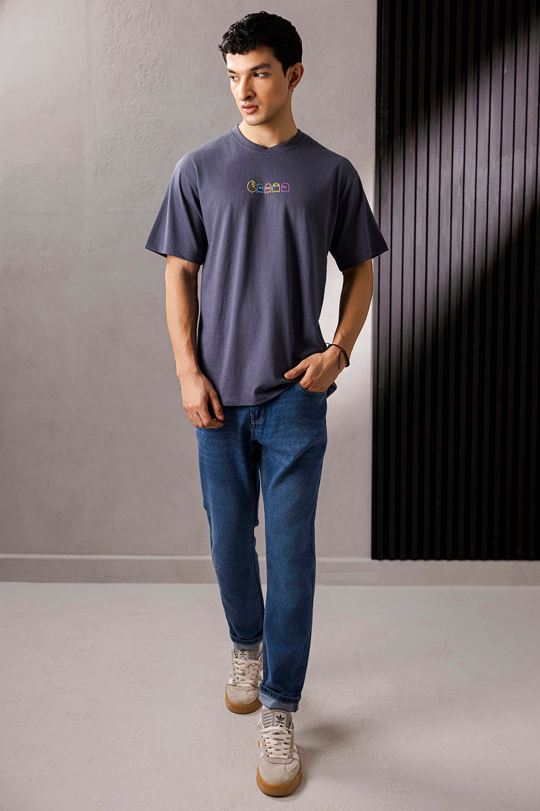 Relax Graphic T-Shirt - X136