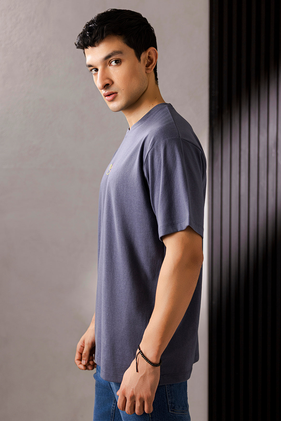 Relax Graphic T-Shirt - X136