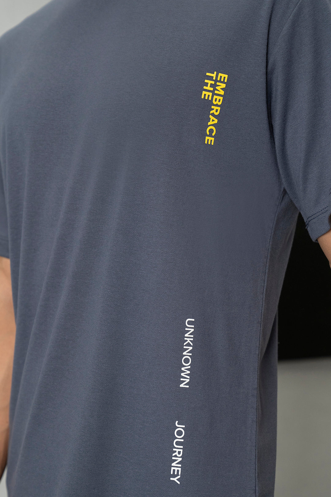 Relax Graphic T-Shirt - X138