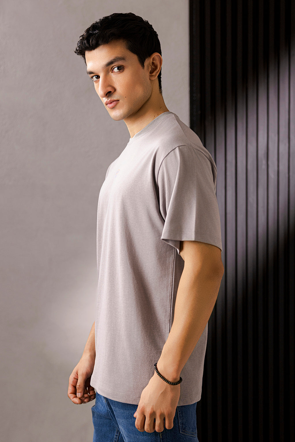 Relax Graphic T-Shirt - X140