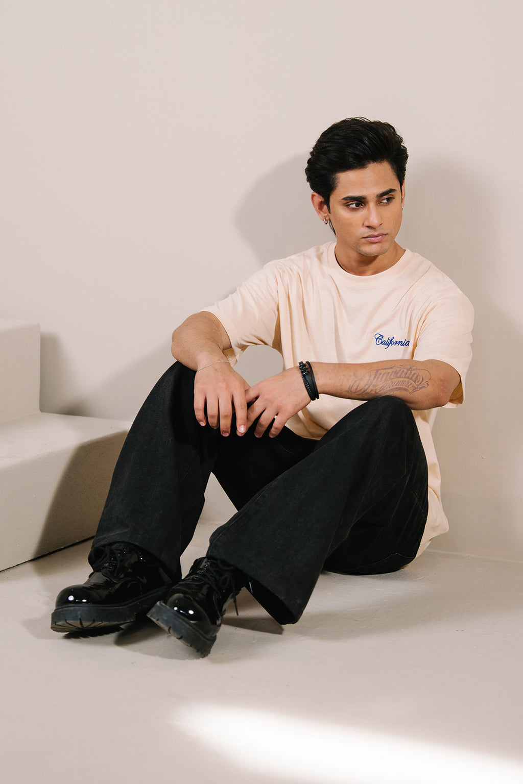 Relax Graphic T-Shirt - X145