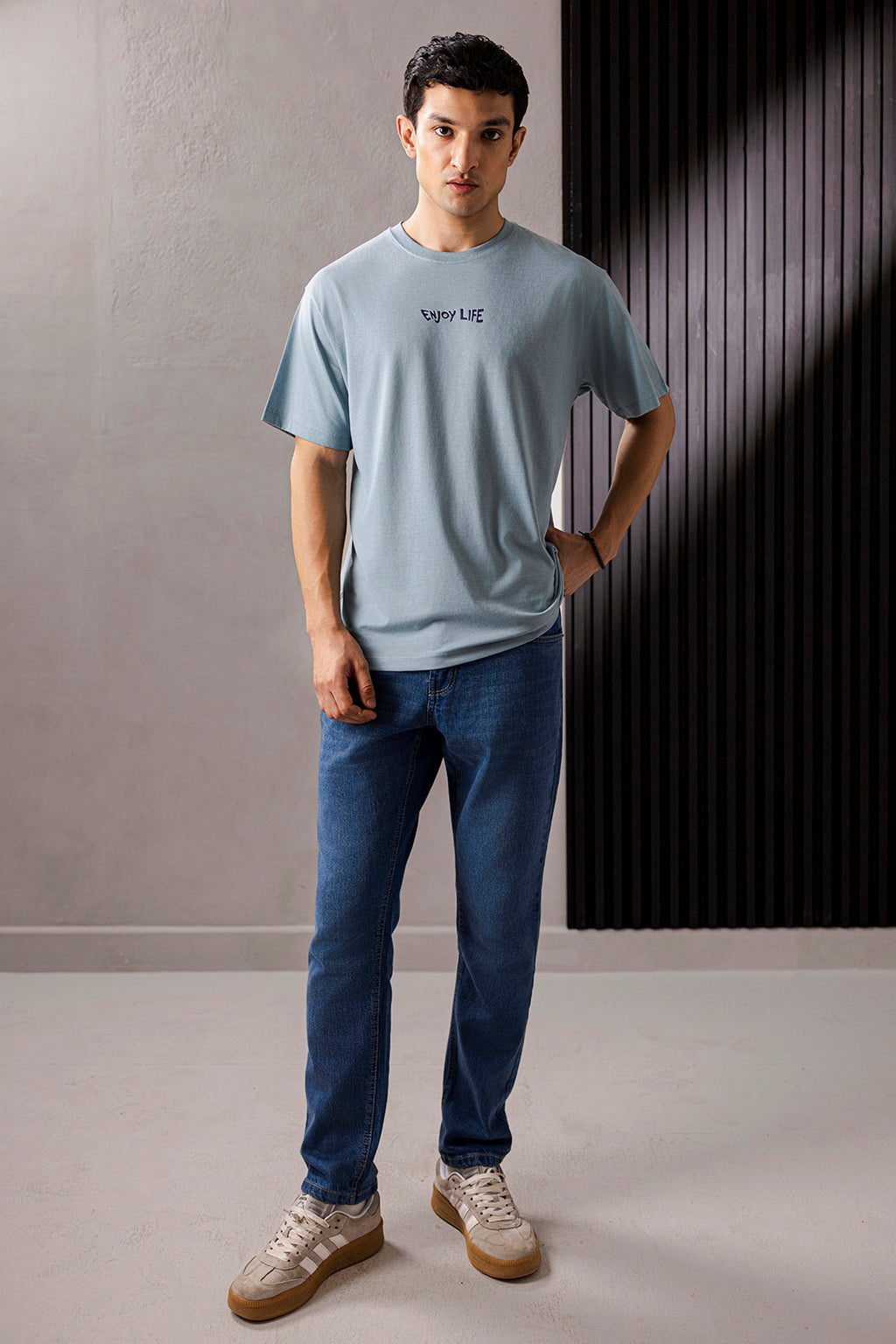Relax Graphic T-Shirt - X154