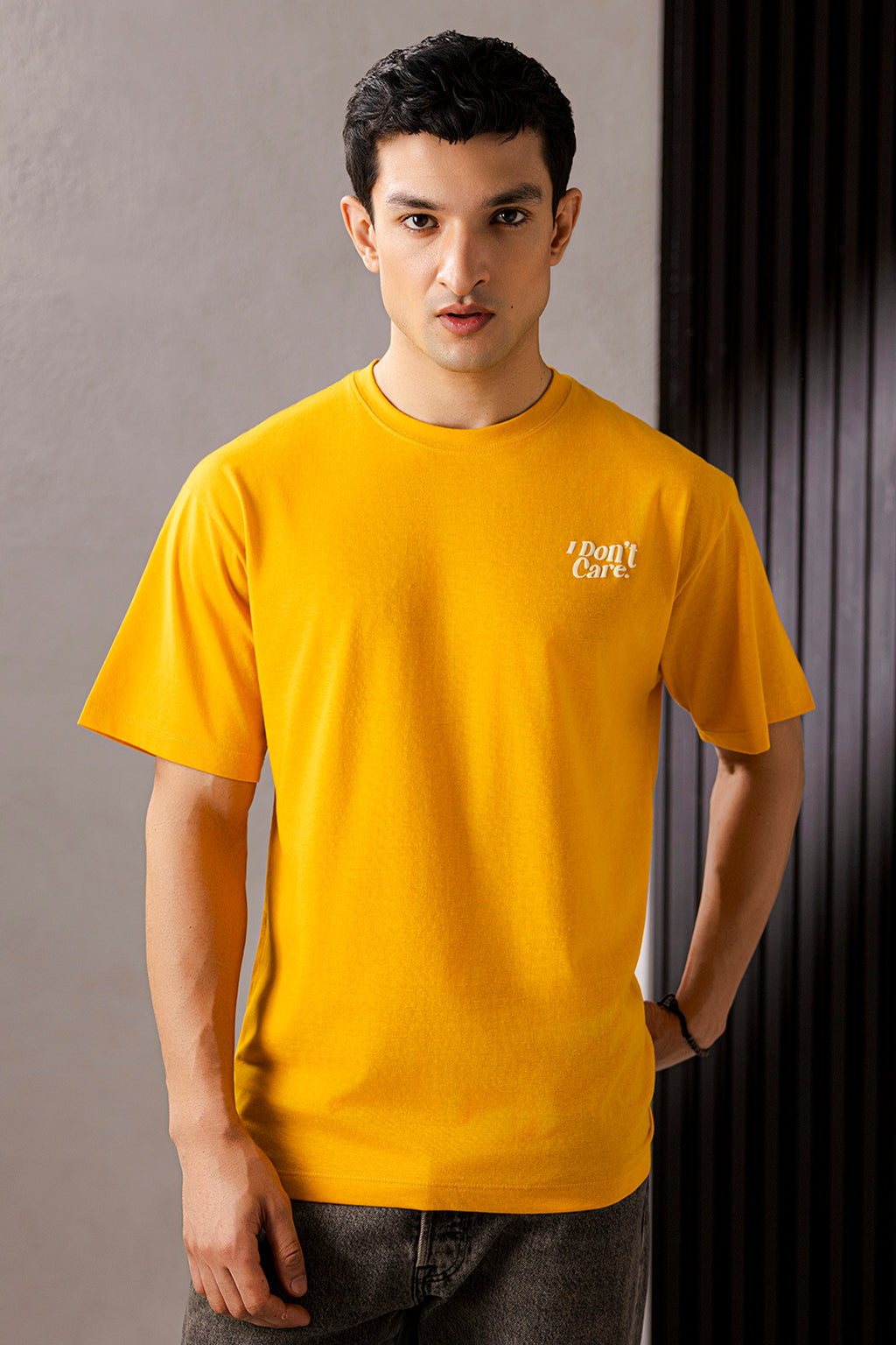 Relax Graphic T-Shirt - X156