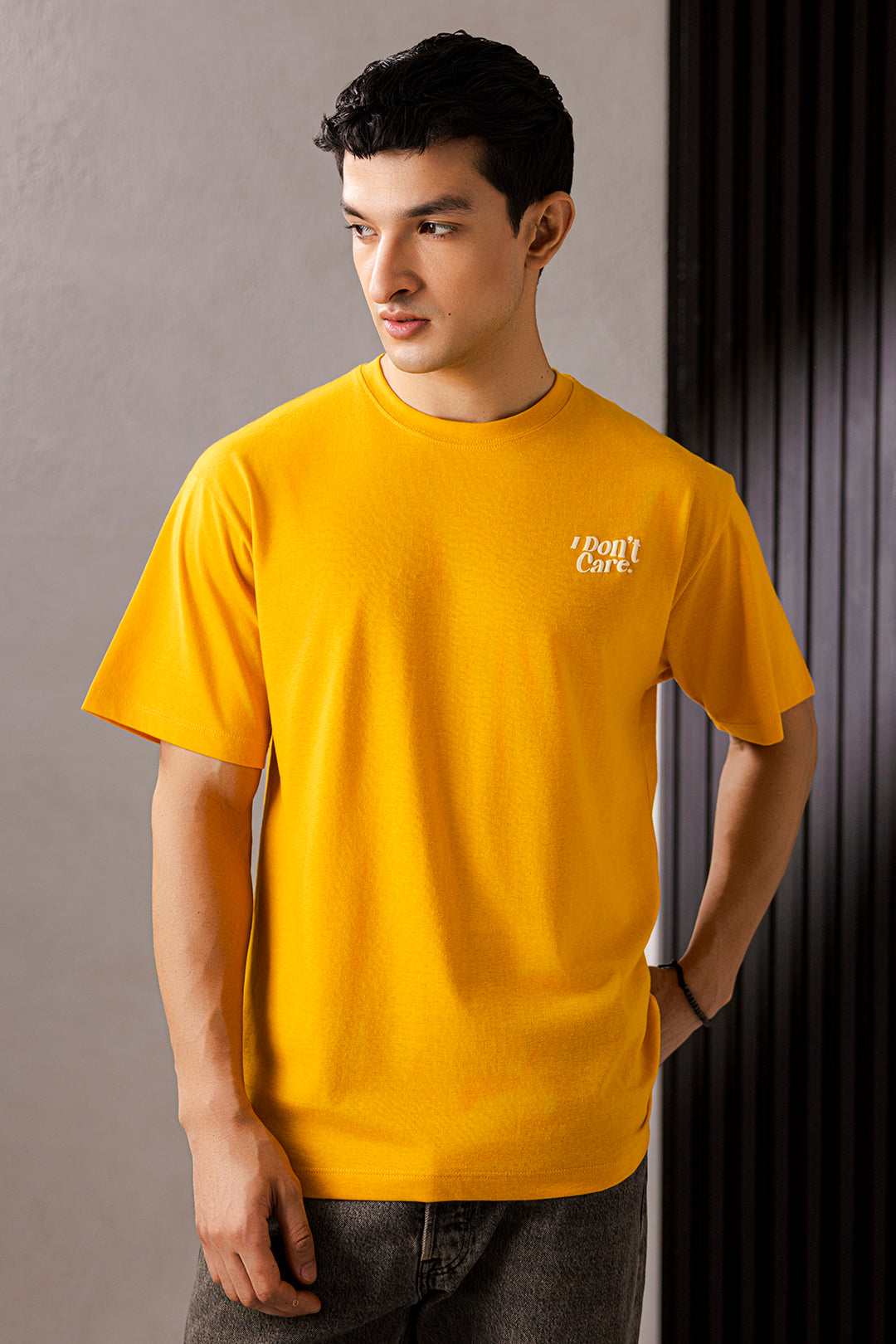 Relax Graphic T-Shirt - X156