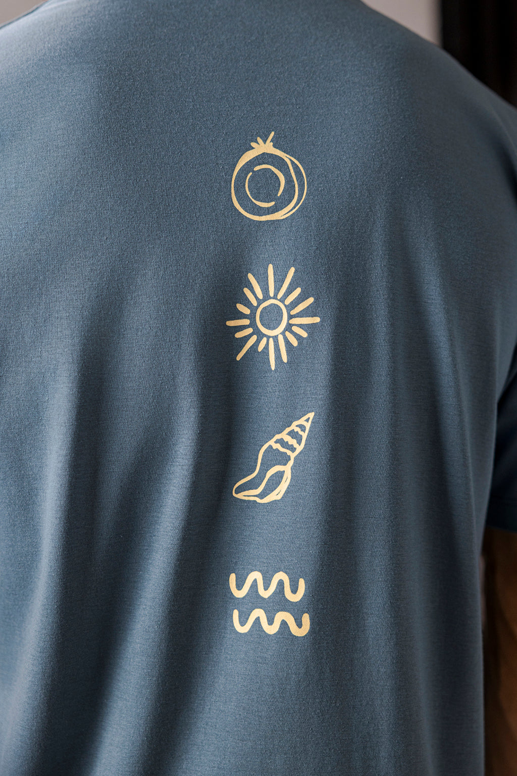 Relax Graphic T-Shirt - X174