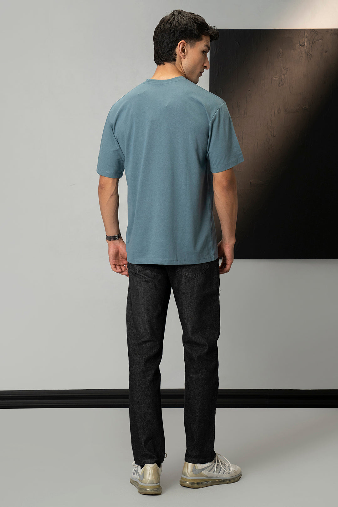 Relax Graphic T-Shirt - X176