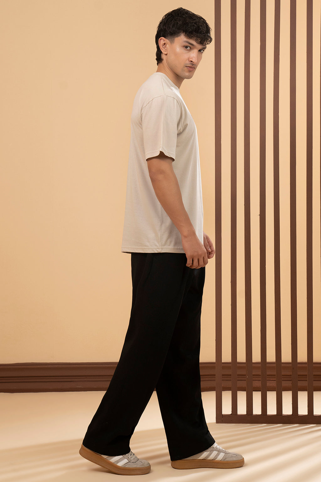 Relax Graphic T-Shirt - X237
