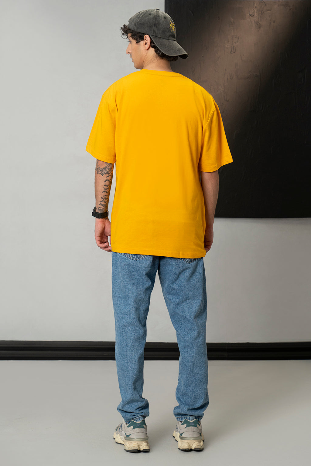 Relax Graphic T-Shirt - X265
