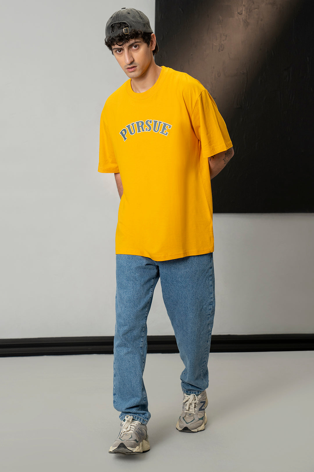 Relax Graphic T-Shirt - X265
