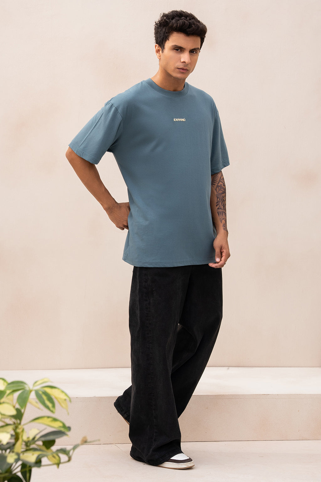 Relax Graphic T-Shirt - X292