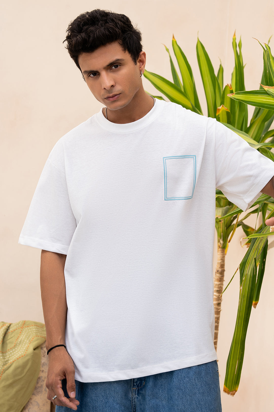 Relax Graphic T-Shirt - X311