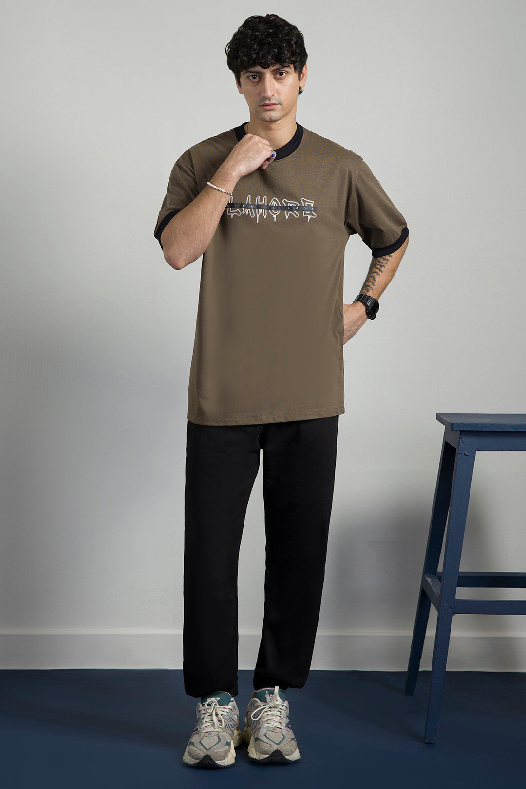 Relax Graphic T-Shirt - X333