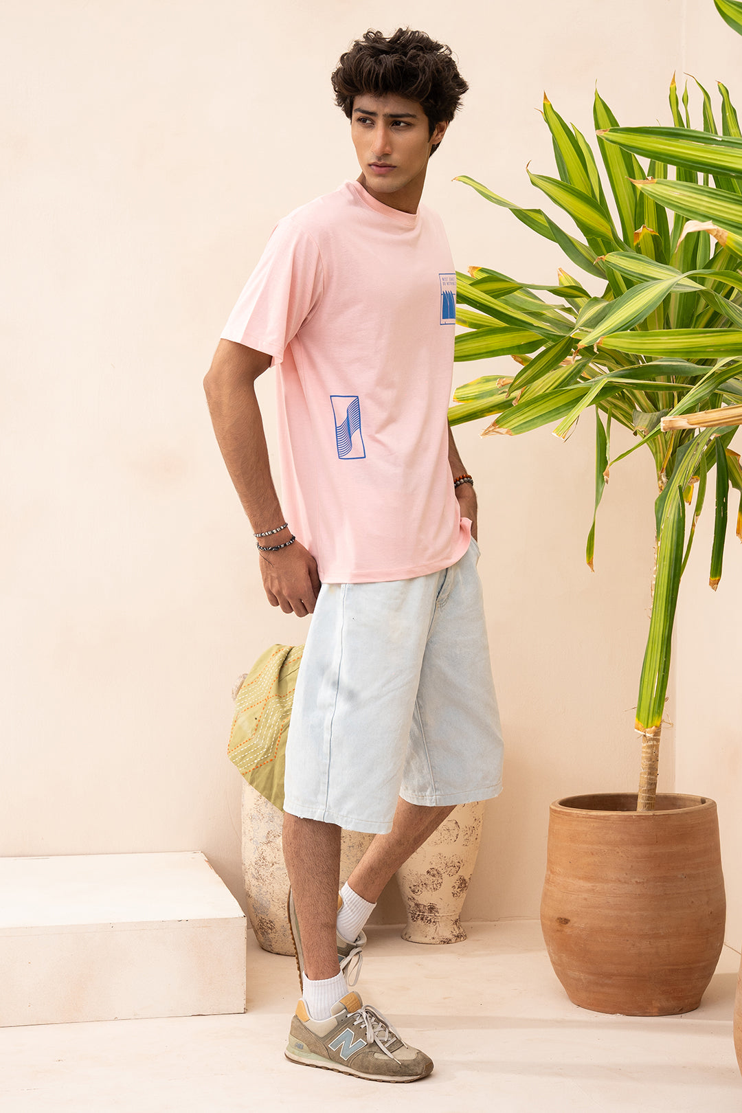Relax Graphic T-Shirt - X336