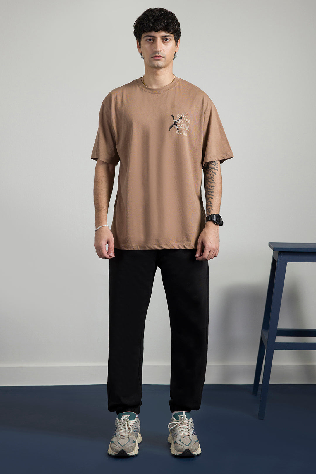 Relax Graphic T-Shirt - X340