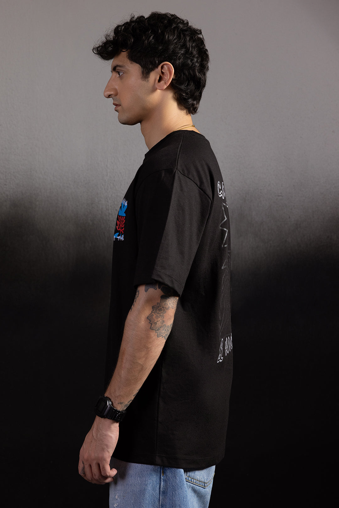 Relax Graphic T-Shirt - X370