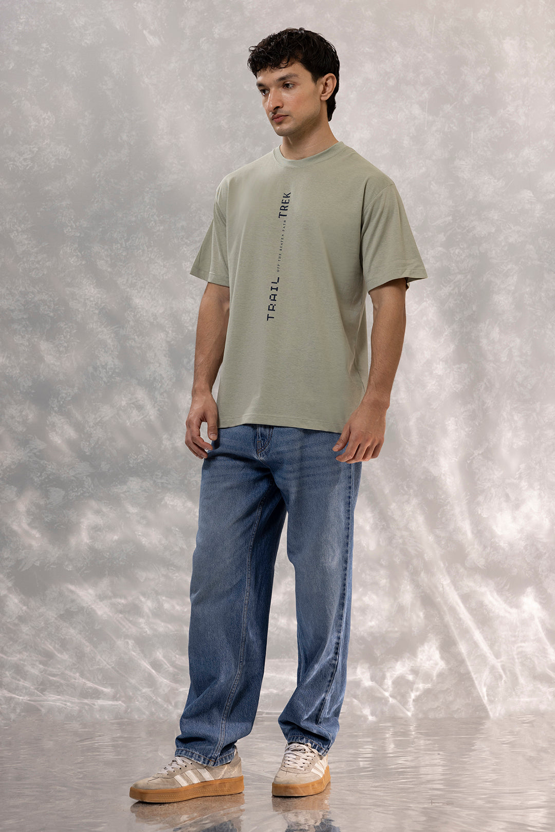 Relax Graphic T-Shirt - X382